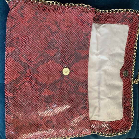 Michael Kors burgundy snakeskin clutch - Picture 3 of 8